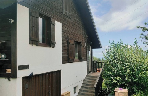 Saint-Jean-de-Vaulx Ski Chalet | L'Igloo - mountain chalet