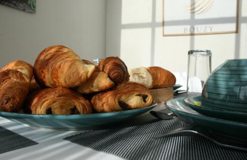 Bouzy Bed & Breakfast | L'Iliade - Chambres d'hôtes - B&B à Bouzy