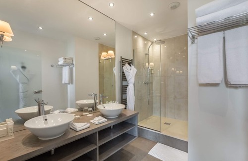 Annecy Hotel | L'Impérial Palace