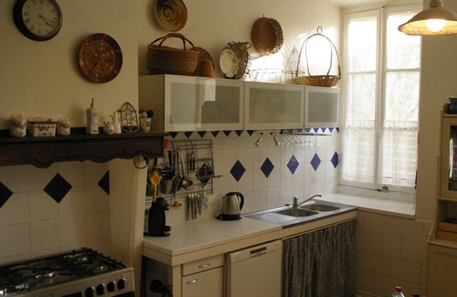 Leran House | L’Impasse du Temple - Superb Holiday House, 5+ beds, beautiful gardens, pool