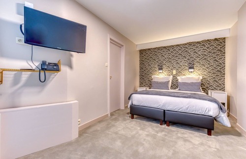 Comblain-la-tour Hotel | L'Imperi'Ale