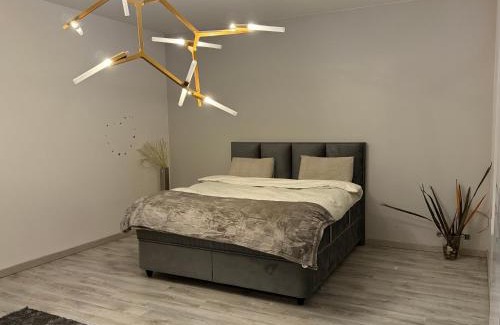 Laken House | l'imperial WIFI & Confort