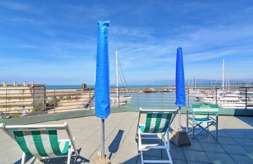 Marina di Pisa House | L'INCANTO DI BOCCADARNO