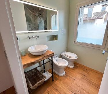 Laghi Apartment | L'incanto Home 1