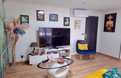 Bas-Vernet Apartment | L'indochine