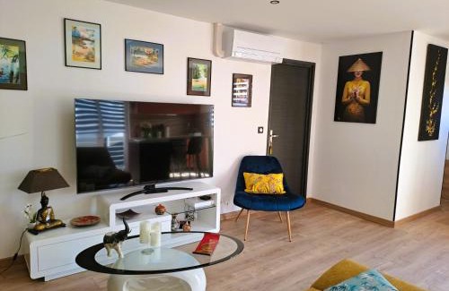 Bas-Vernet Apartment | L'indochine