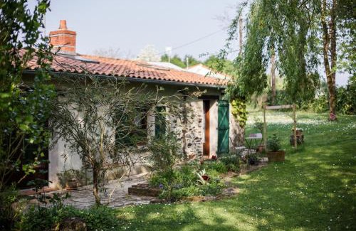 Saint-Mars-de-Coutais Bed & Breakfast | L'instant jardin