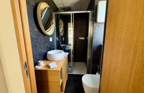 Sete Apartment | "L'italien rétro" à deux pas des halles, clim, wifi