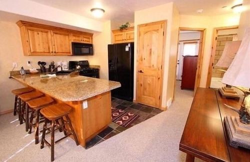 Eden Condo | L@K! Cozy Respite with Spectacular Mountain and Lake Views! Ski Utah