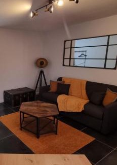 Oyonnax Apartment | L'oasis d'Anatole