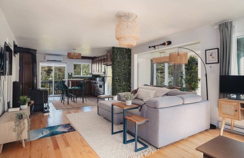 Chertsey Ski Chalet | L'Okitaskami. Spa,Lake access.
