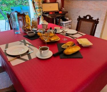 Verneuil-en-Halatte Bed & Breakfast | L'Orée