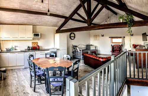 Barbaste House | L'or et des landes HOUSE WITH SWIMMING POOL WITH VIEW OF THE FOREST