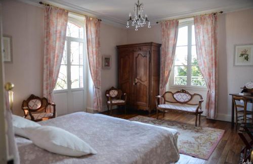 Bourges Bed & Breakfast | L'Oustal