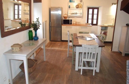 Lauzes House | L'oustalet - on a 1.5-hectare plot, the 2 or 4-person dwelling house and the granite