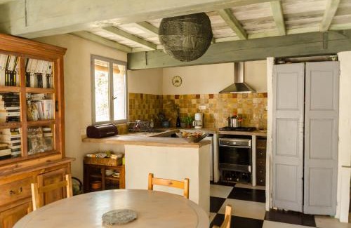 Mollans-sur-Ouveze House | L'Oustaou des Monges