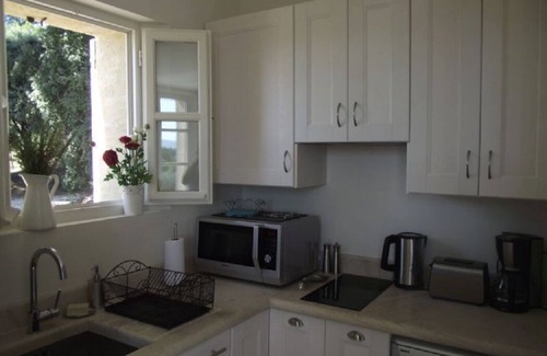Puget Apartment | L'Oustau des Oliviers, the Olivier gite