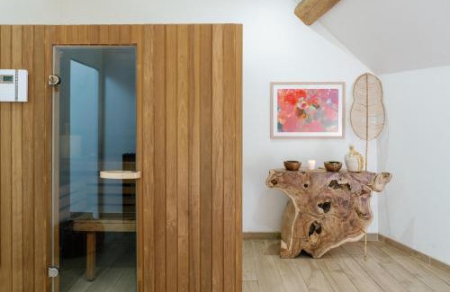 Bullion Villa | L’Oxalis villa, Sauna et Jaccuzi privatif