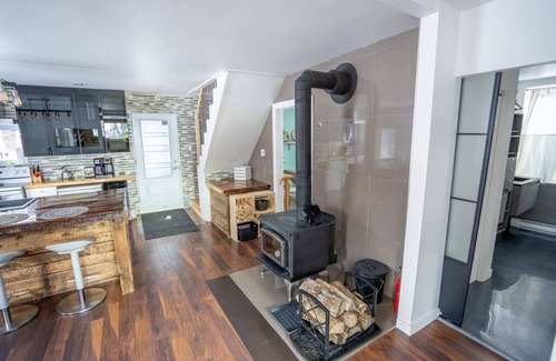 Saint-Brigitte-de-Laval House | L'Uatik | Au Coeur des Montagnes