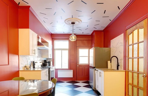 Hochelaga Apartment | L'Union Montréal | Subway nearby | Parking ($)