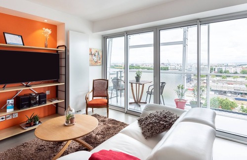 La Confluence Apartment | L'YCONIQUE - magnifique T2 quartier Confluence