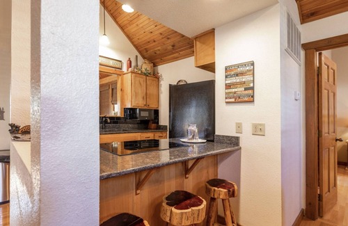 Branson West Cabin | L051, 3-BR ForestView Cabin Stay 3+ Nts in September, Save 15% SEE DESC BELOW