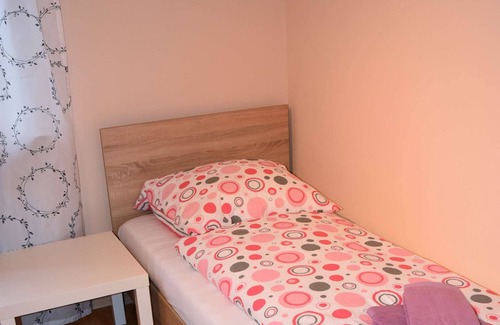 Leverkusen Apartment | L06 Apartment Leverkusen Schlebusch