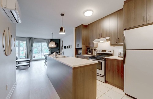 Bromont Condo | L103-Condo ski in ski out/vélo in vélo out