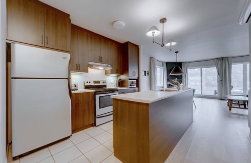 Bromont Condo | L104-Condo ski in ski out/vélo in vélo out