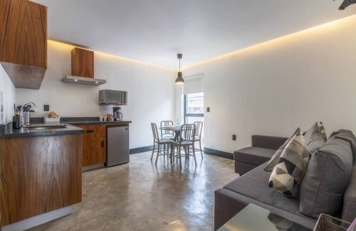 Zona Rosa Condo | L201 New Apt 1 Bdrm 1 Bath Fits 6 AC Rooftop
