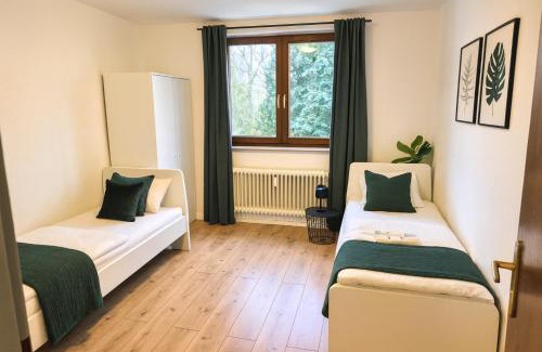 Geilenkirchen Apartment | L21-Apartment Geilenkirchen OT Teveren, 3 Zimmer, 5 Betten, Standardisierte Ausstattung, ideal für Reisende, Pendler, Familien