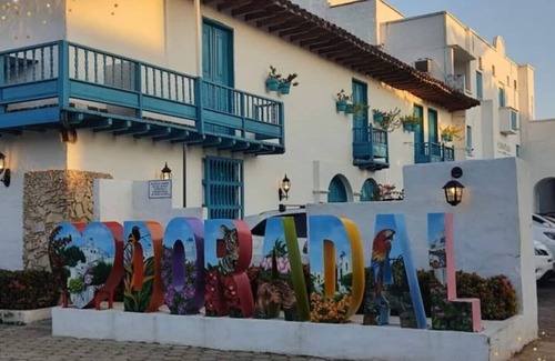 Puerto Triunfo Cabin | LA 55, LA ALDEA-SANTORINI, DORADAL-ANTIOQUIA