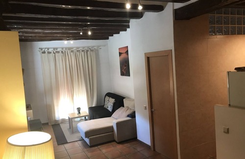 Tolva Apartment | La Abadía de Mont Rebei