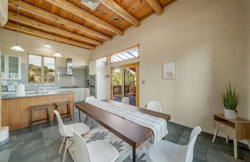 Farmington House | La Adventura - Direct Access to Public Land- Pool- City Limits