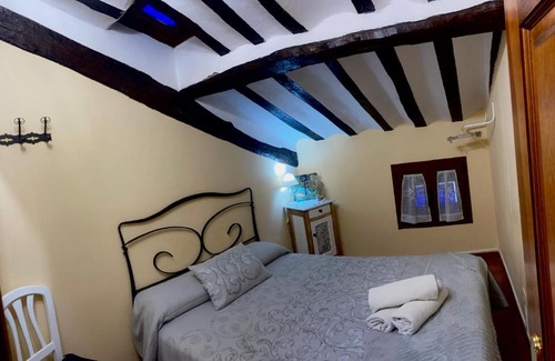 Villafranca Montes de Oca Bed & Breakfast | La Alpargateria