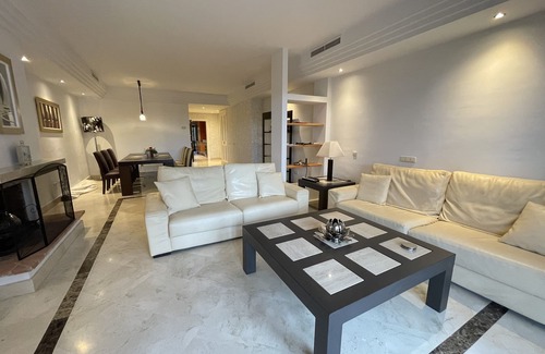 Marbella Apartment | La Alzambra Luxury 5* Apartment - Modern Pool - Near Golf & Puerto Banus Port