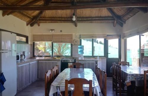Cacheuta House | La Antonia, cabaña al pie de la montaña