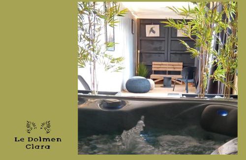 Plounevez-Lochrist House | La Bâtisse du Dolmen Clara, Spa et piscine