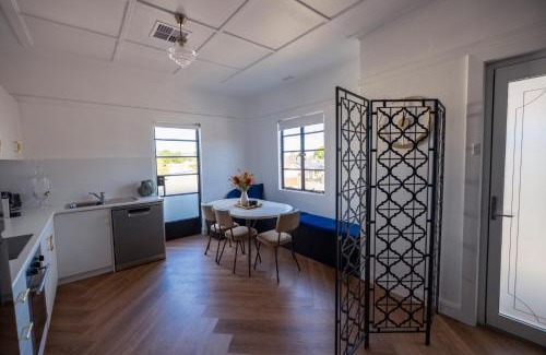 Invermay Apartment | La Banque, Art Deco Elegance