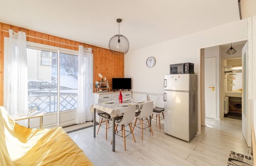 Bareges Apartment | La Baregine - One Bedroom Apartment, Sleeps 4