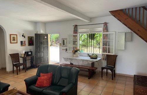 Le Moule Villa | La Bastida : villa avec piscine