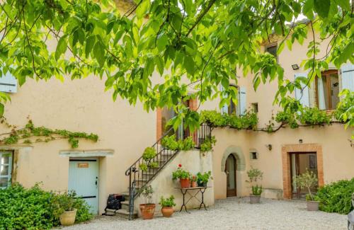 Puycalvel House | La Bastide