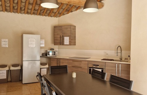 Saumane-de-Vaucluse House | La Bastide Des Arts