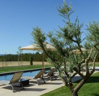 Joucas Bed & Breakfast | La Bastide Neuve