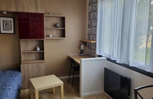 Saintes Apartment | La Bastille 1