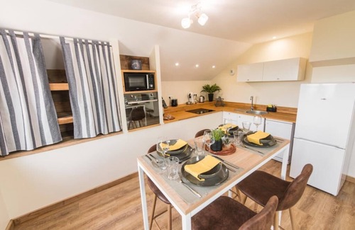 Montmin Apartment | LA Beccaz - T2 Chaleureux Avec Sauna, VUE Montagne