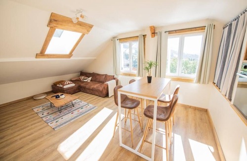 Montmin Apartment | LA Beccaz - T2 Chaleureux Avec Sauna, VUE Montagne