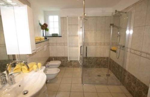 Varavo Superiore Apartment | La Bella' in country house160sqm, pool, air conditioning, wifi, video360 degrees