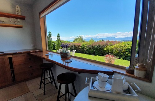 Upper Moutere Apartment | LA BELLA VISTA MAPUA Free E- Bikes (Ts and Cs apply)