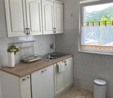 Cove Tri Zala (Zrnovo) House | La Bella Vita Viganj